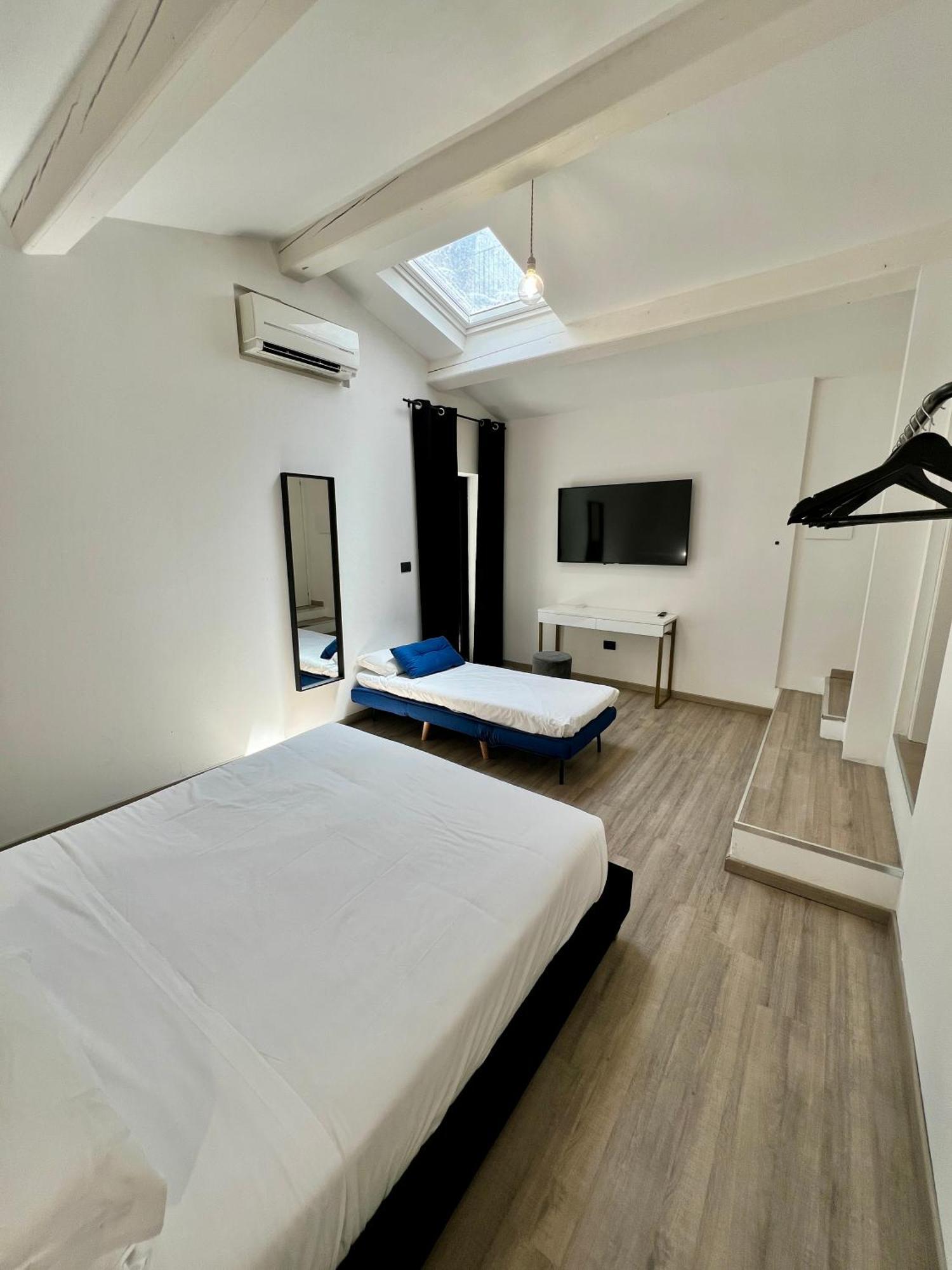 Room Verona Ai Conti Exteriör bild