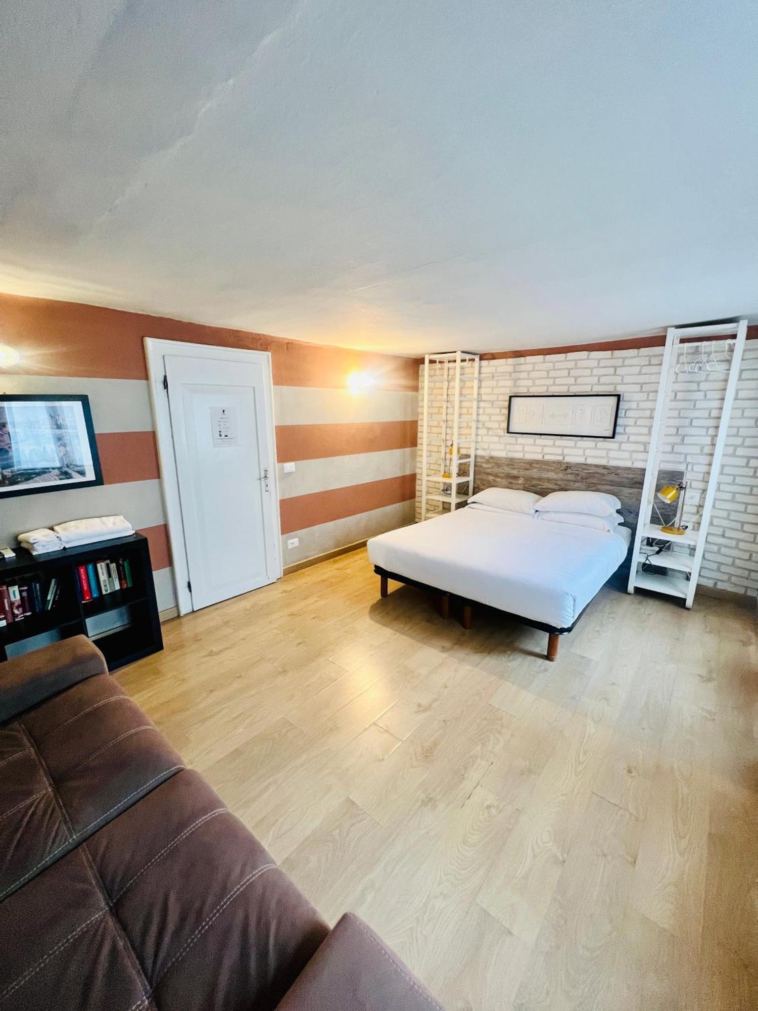 Room Verona Ai Conti Exteriör bild